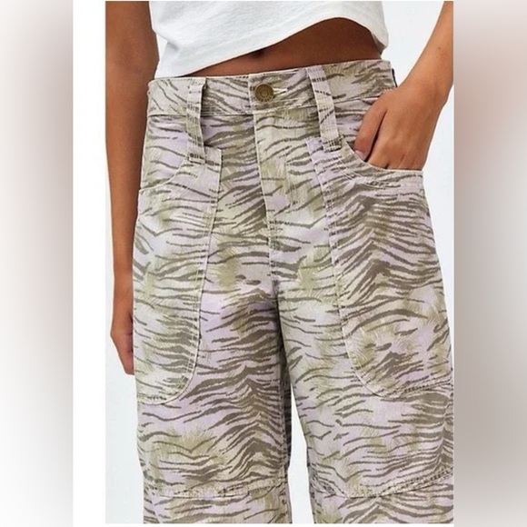 BDG Montana Canvas Pants in Tiger Stripe - Picture 1 of 8